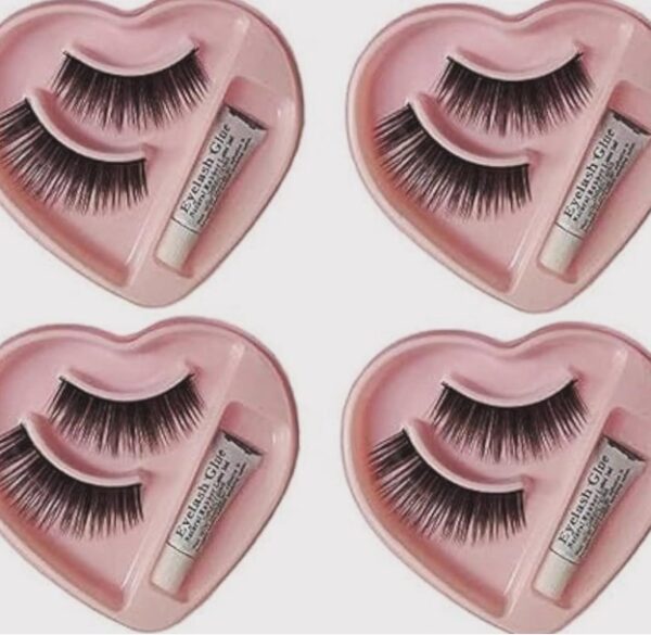 Bonjour, Beautiful! Elevate your Lash Game with Our Stunning Bonjour Eyelashes.